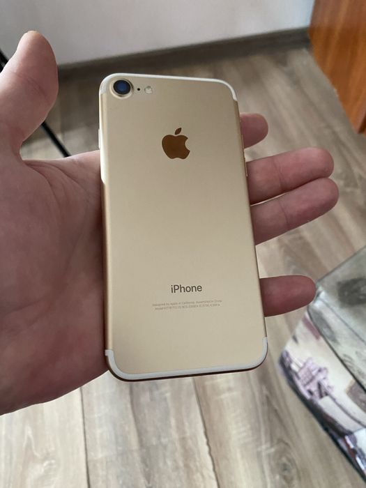 Iphone 7 128 gb liber de retaa