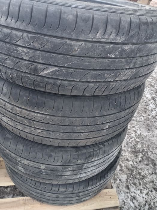 Продам шины R18 б/у, в хорошем состояний