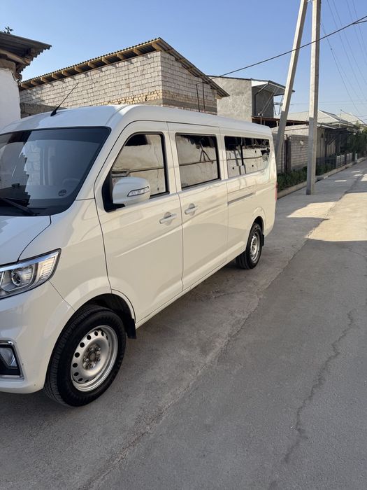 Changan bende sotladi prapani bor 65 tali moshin 1 qo'l