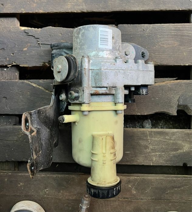 Vand pompa servo directie electrica Dacia Logan/Sandero/Mcv 2004/2012