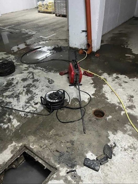 Desfundare canalizare Constanța | Intervenție rapidă 24/7 | WC, chiuvetă