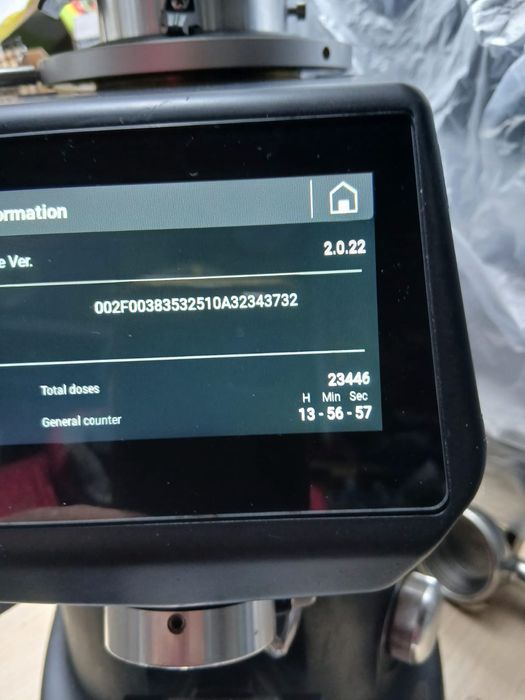 Vând măcinător Fiorenzato F 64 EVO