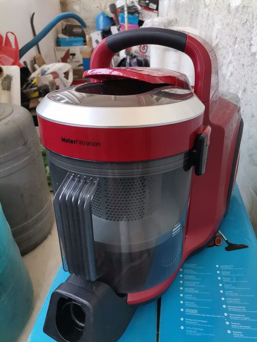 Aspirator Wet and Dry BEKO VCW62801BR