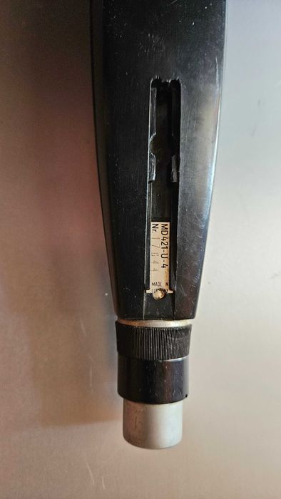 Продавам винтидж студиен микрофон Sennheiser MD421-U-4