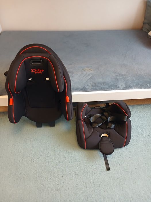 Scaun auto 2Drive (9-36 kg) – Complet, curat, stare foarte bună