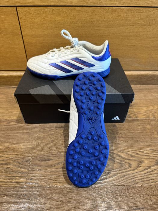 Детски футболни стоножки ADIDAS Copa Pure