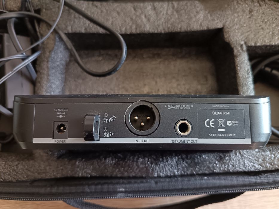Vand microfon SHURE BLX4