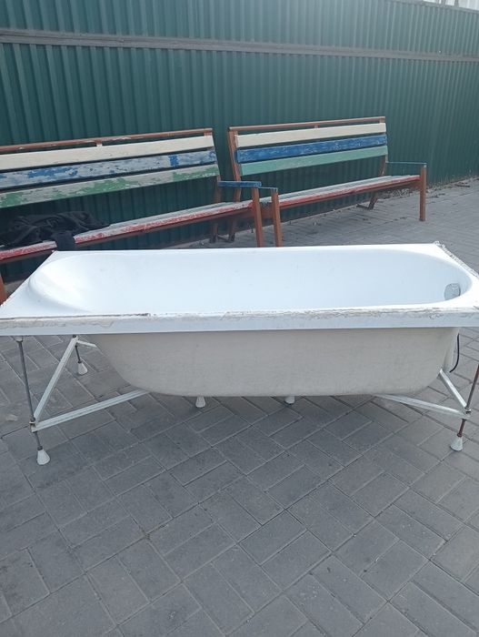 Ванна в хорошем состоянии