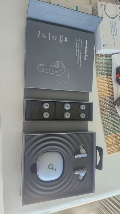 Casti bluetooth Anker Soundcore Liberty 4