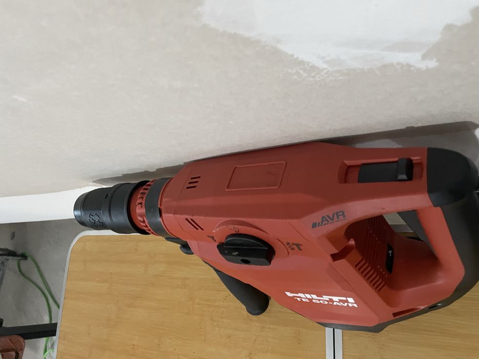 Hilti te 50 awr 2025