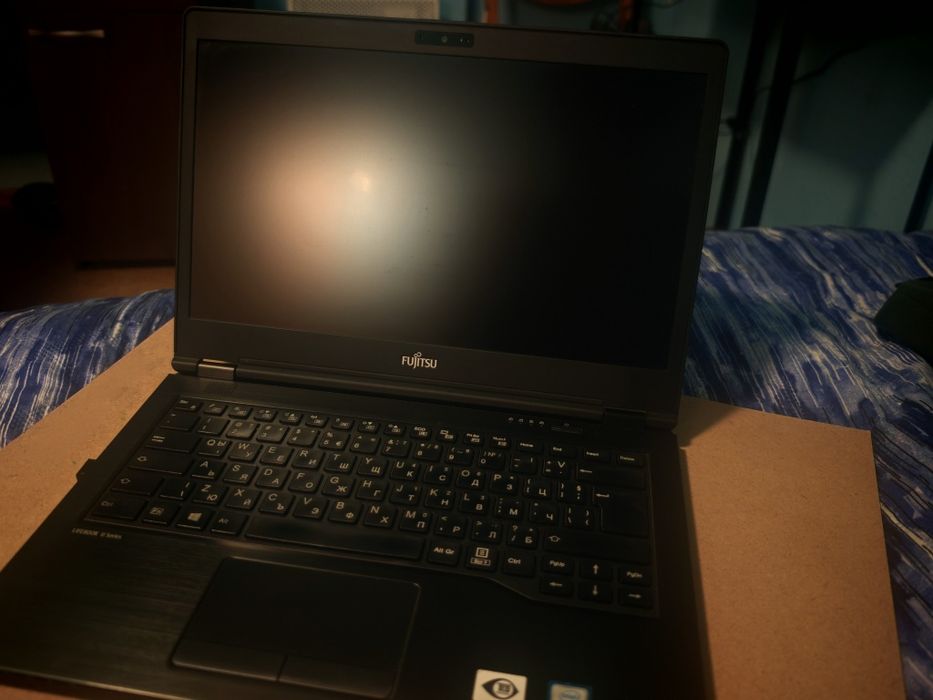 Бизнес Ултрабук Fujitsu LIFEBOOK U749 - 14",