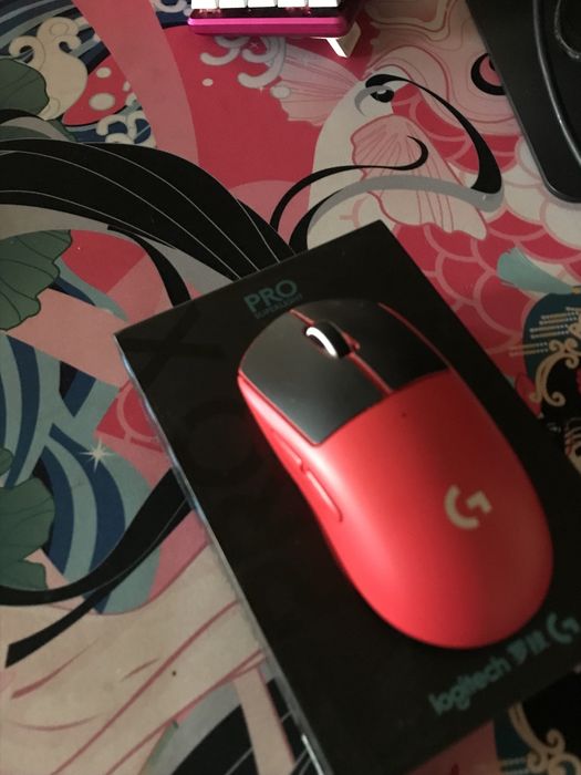 Мышка logitech Pro SUPERLIGHT