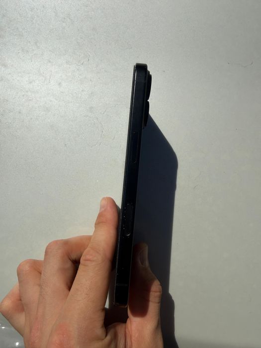 Iphone 16. 128gb