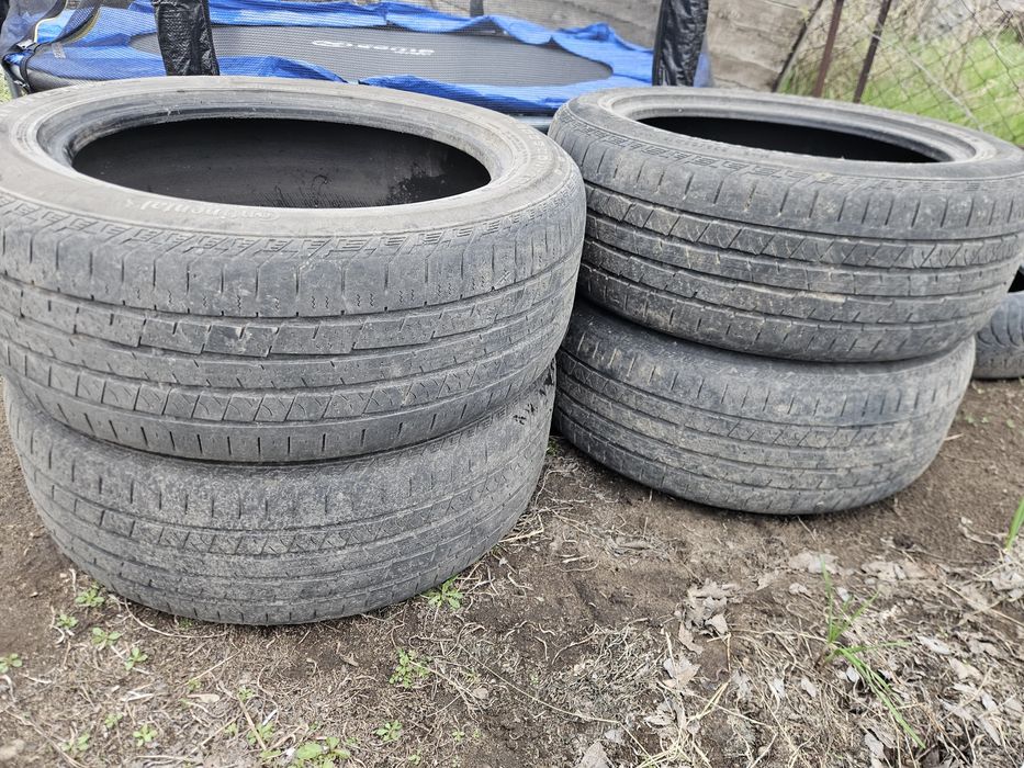 Продам резину Continental 235/55 R19
