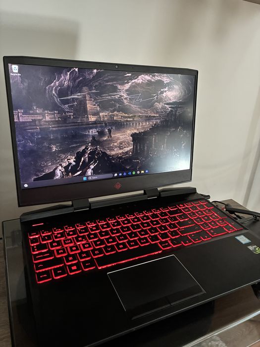 Laptop Gaming HP OMEN 15 - Full Box - Stare Excelentă