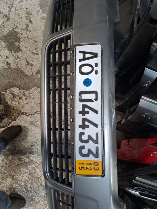 Бампер передний AUDI A6 C5 2003 года