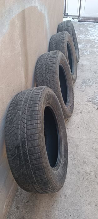 Продам резину зимнюю sailun