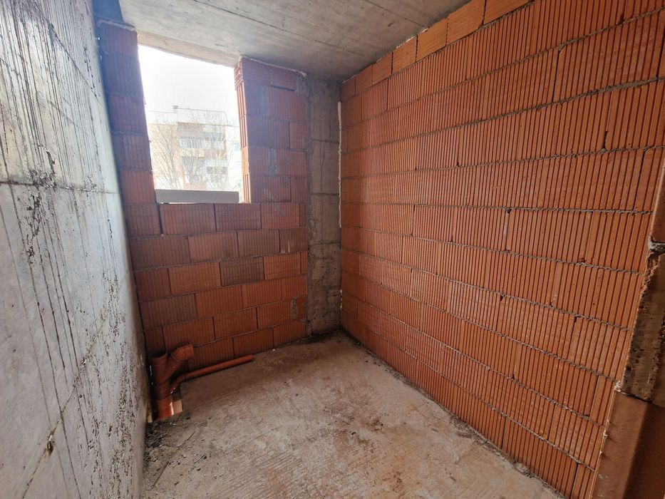 Тристаен апартамент в новострояща се модерна сграда в кв. Еленово, гр. Благоевград