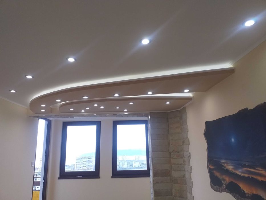 Продава се Офис в Варна, Базар Левски - 120 кв.м за 2500 €/кв.м - Снимка #11