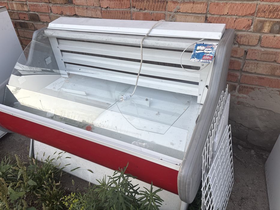 Продам холодильник