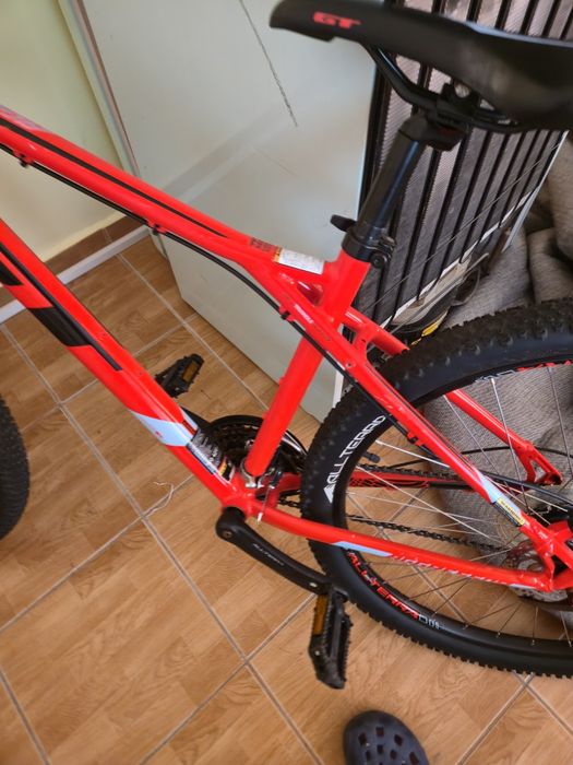 Bicicleta  folosită 2 zile