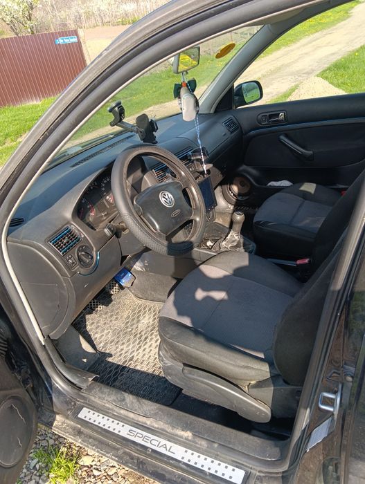 Volkswagen GOLF 4