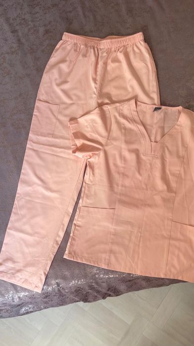 Медицинский костюм