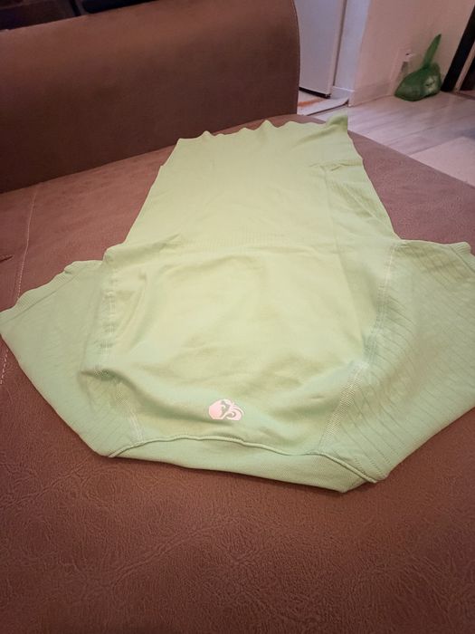 Дамски спортен екип/клин/бюстие/блуза за фитнес, йога и всякакъв спорт