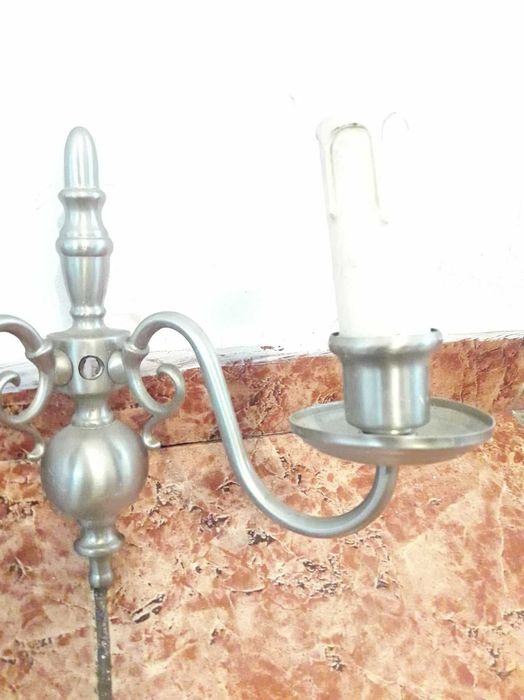 Set de patru + doi aplice de perete