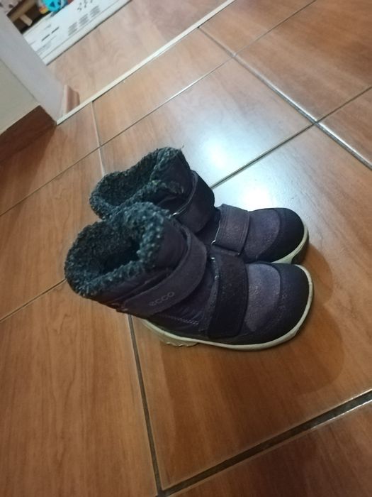Ghete ecco marimea 23
