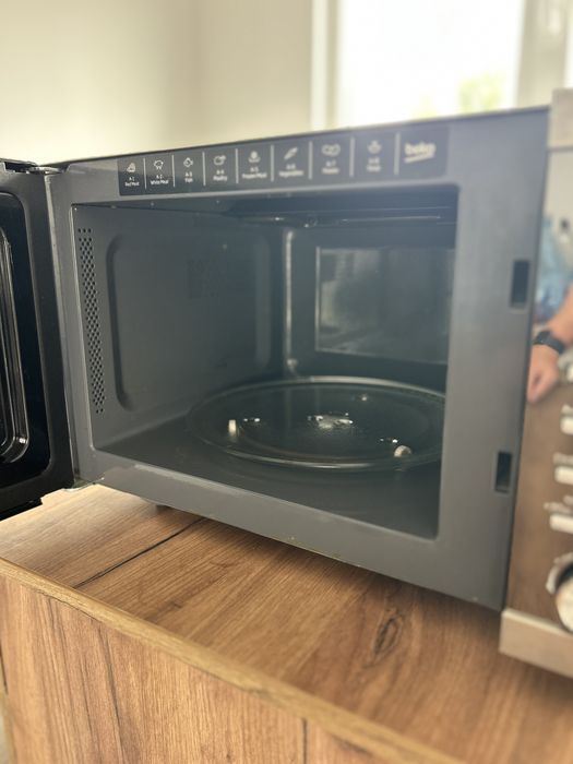 Cuptor Microunde Beko