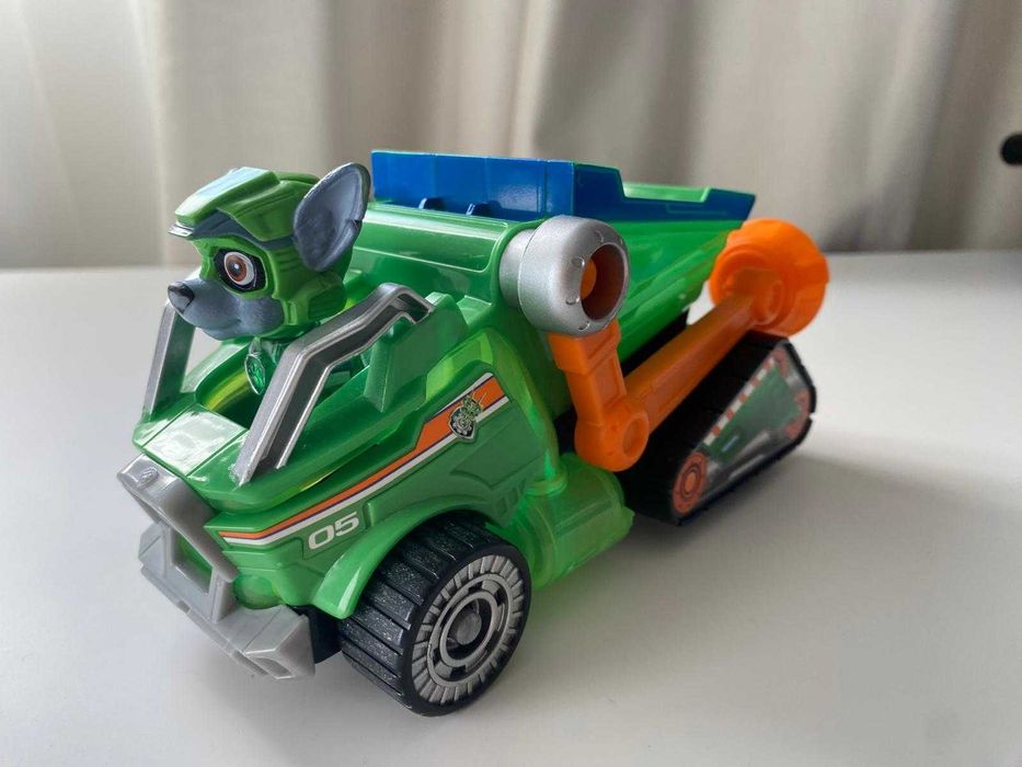 Camion de reciclare si figurina Rocky - Paw Patrol The mighty movie