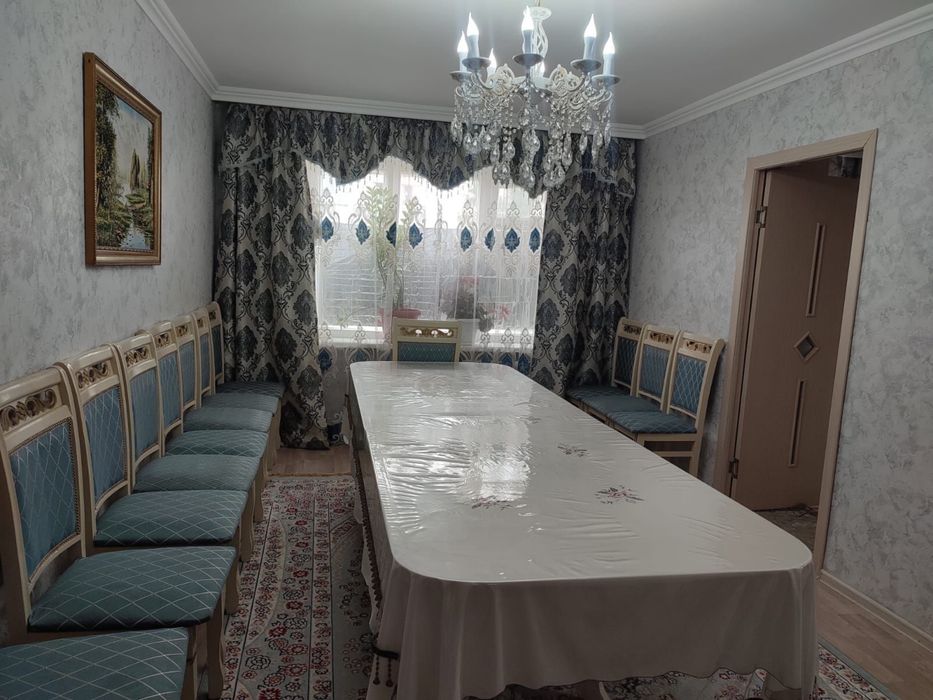Продам квартиру 4х комнатную