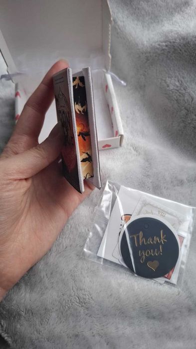 Martisor magnet cu minibook Iron Flame