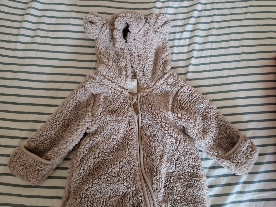 Ескимос / космонавт за бебе