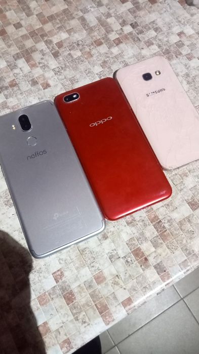 Телефоны на запчасти