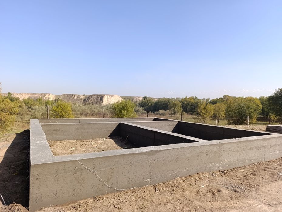 Заливка фундамента