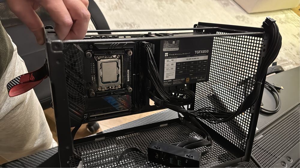 Игровой пк MINI-itx материнская плата