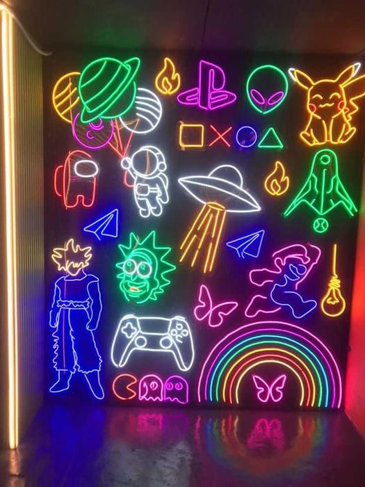 Неоновая вывеска на заказ