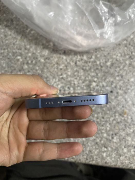 айфон 14 с гарантией