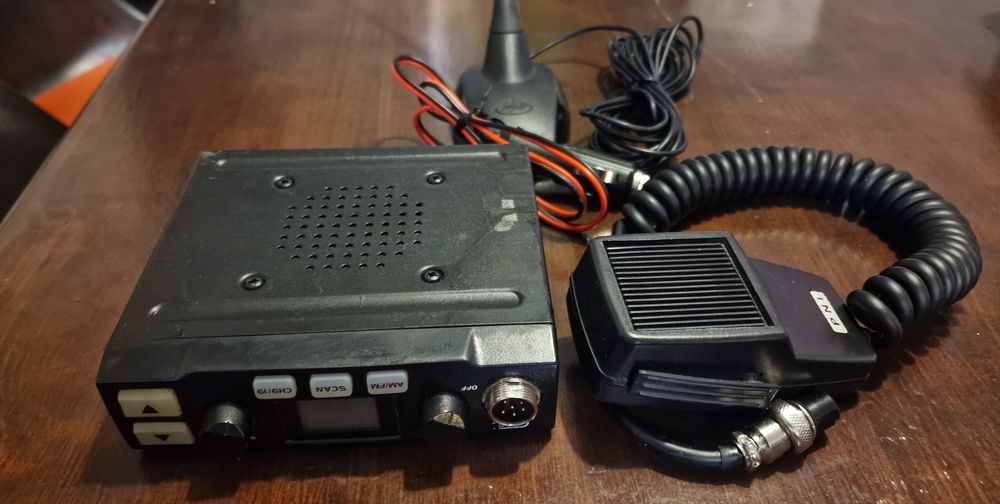 Statie auto + antena PNI