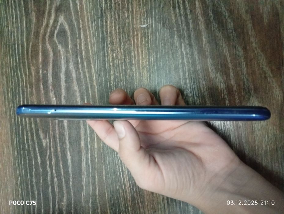 xiaomi poco m5s.