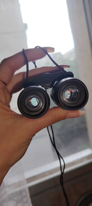 Бинокъл 30*60 126м 1000м