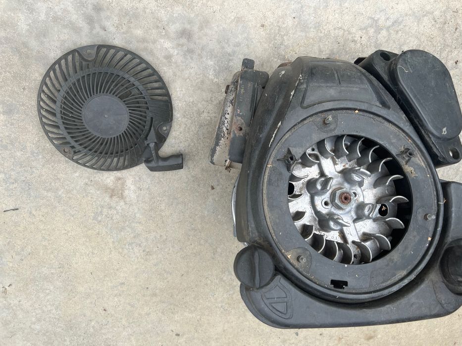 Piese cositoare cu motor briggs & stratton