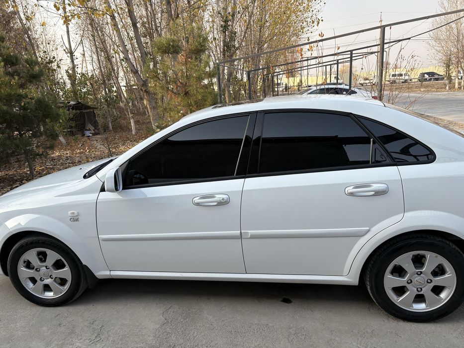 Шевралет Джентра