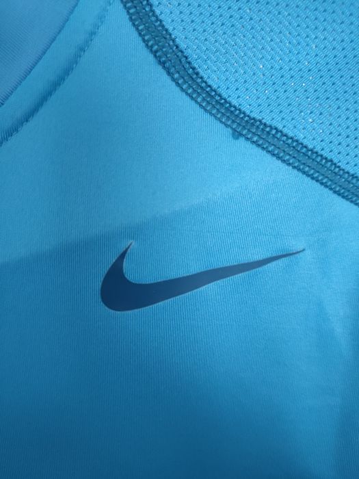 Bluza Nike Pro Combat mărimea M