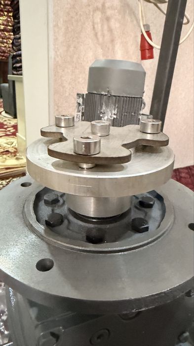 Ротор rotor центерфуга гилам ювиш учун апарат