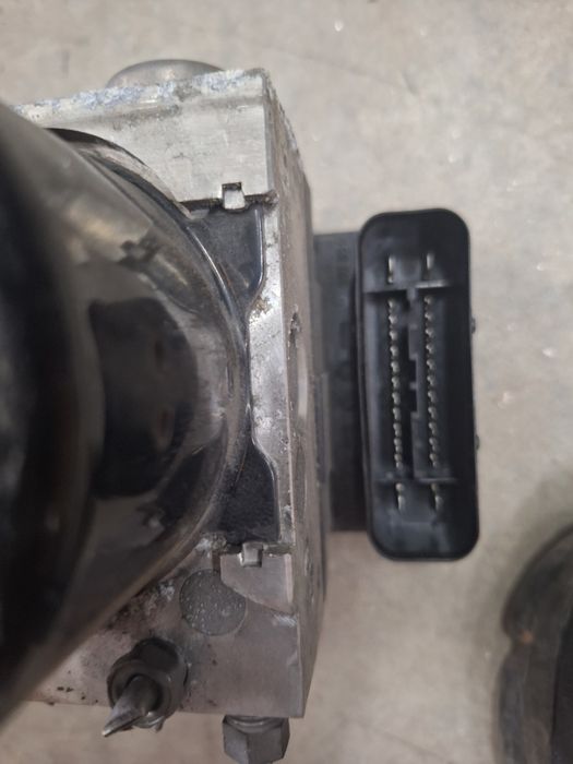 Abs модул Renault Scenic 3 / Рено Сценик 3 2010г.