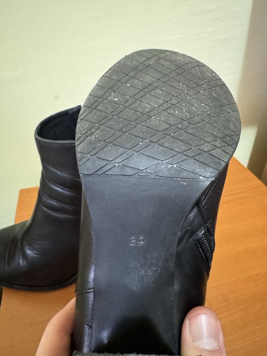 Ghete femei, piele naturla 39