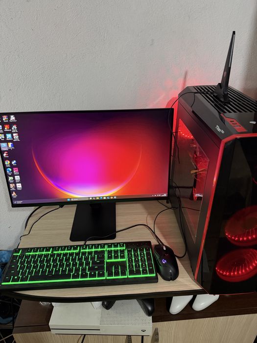 i5 10 GEN 10600K.4,8GHZ 12CORE 32GB  ddr4,ssd nvme 512GB video 8GB GTX1070 monitor24 nou LG 120HZ